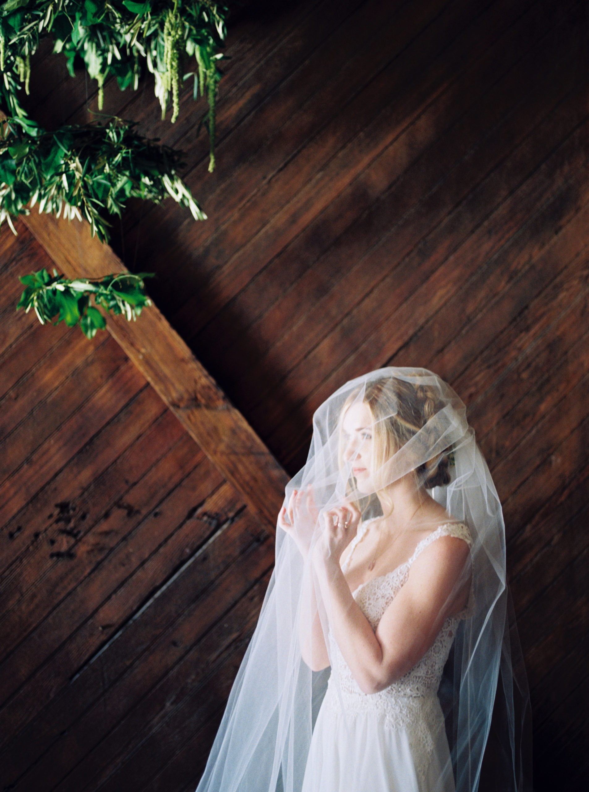 Abigail_Malone_Jackson_Terminal_Film_Wedding_Photography_Knoxville_Tennessee_Spring_Wedding-6.jpg