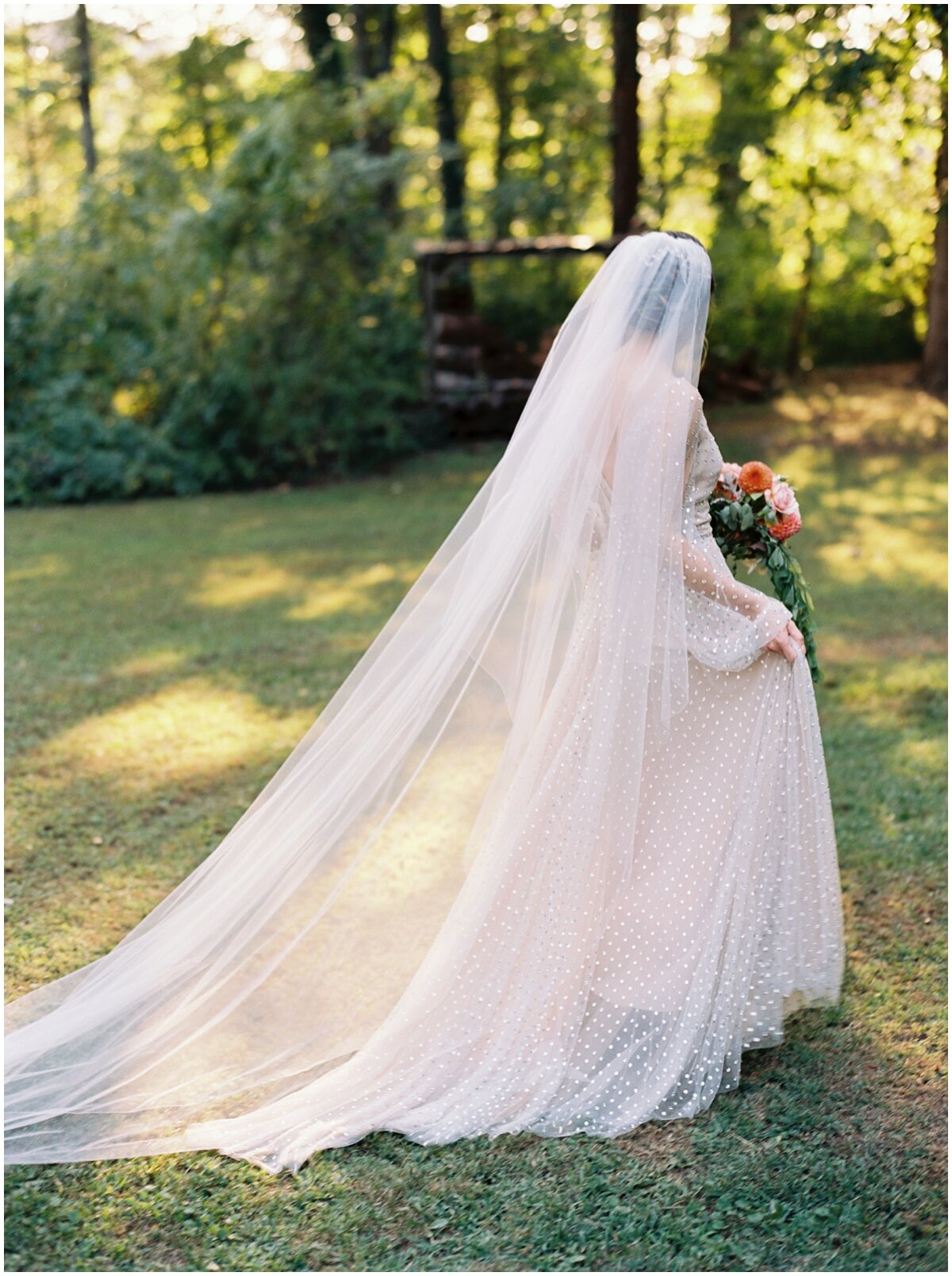 bridal portrait outdoor Knoxville wedding inspiration