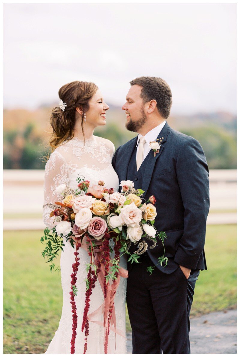 bride and groom fall wedding at Marblegate Farm Knoxville, TN