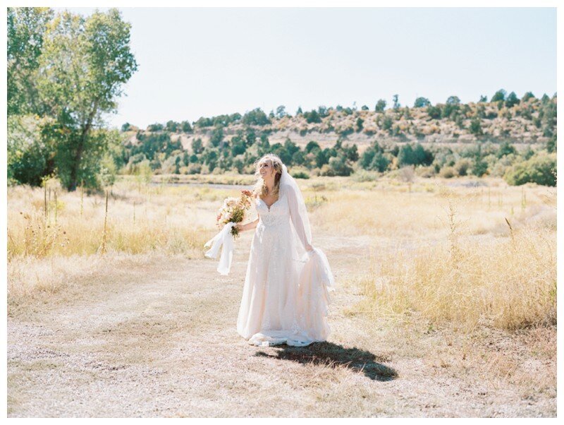 Blue_Lake_Ranch_Colorado_Wedding_Abigail_Malone_Photography_0026.jpg
