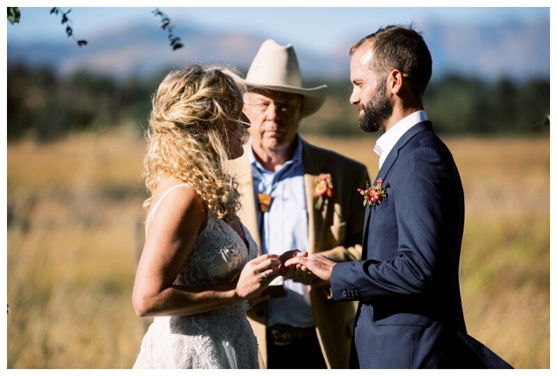 Blue_Lake_Ranch_Colorado_Wedding_Abigail_Malone_Photography_0101.jpg